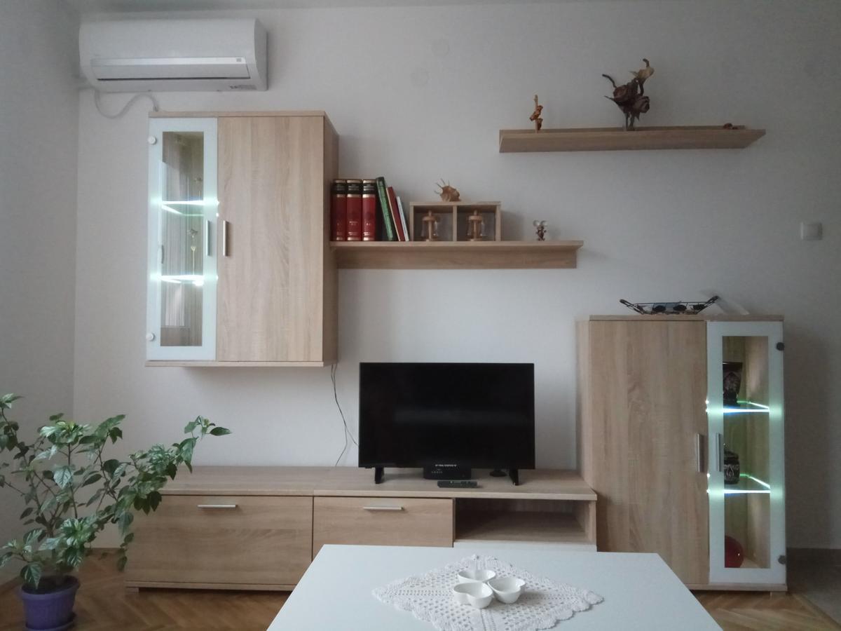 Apartman Ana Subotica Exterior foto
